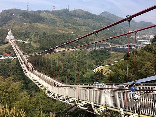 타이핑 구름다리 (太平雲梯 / Taiping Suspension Bridge)