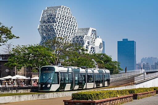 The Pier-2 Art Center (駁二藝術特區)