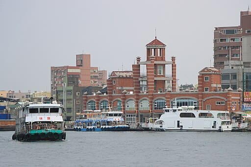 Cijin Island (旗津)