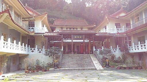 Shishan Historic Trail (獅山古道)