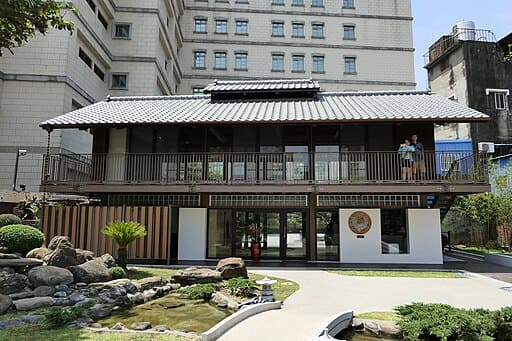 Jiuling Restaurant (鷲嶺食肆 - 鶯料理)